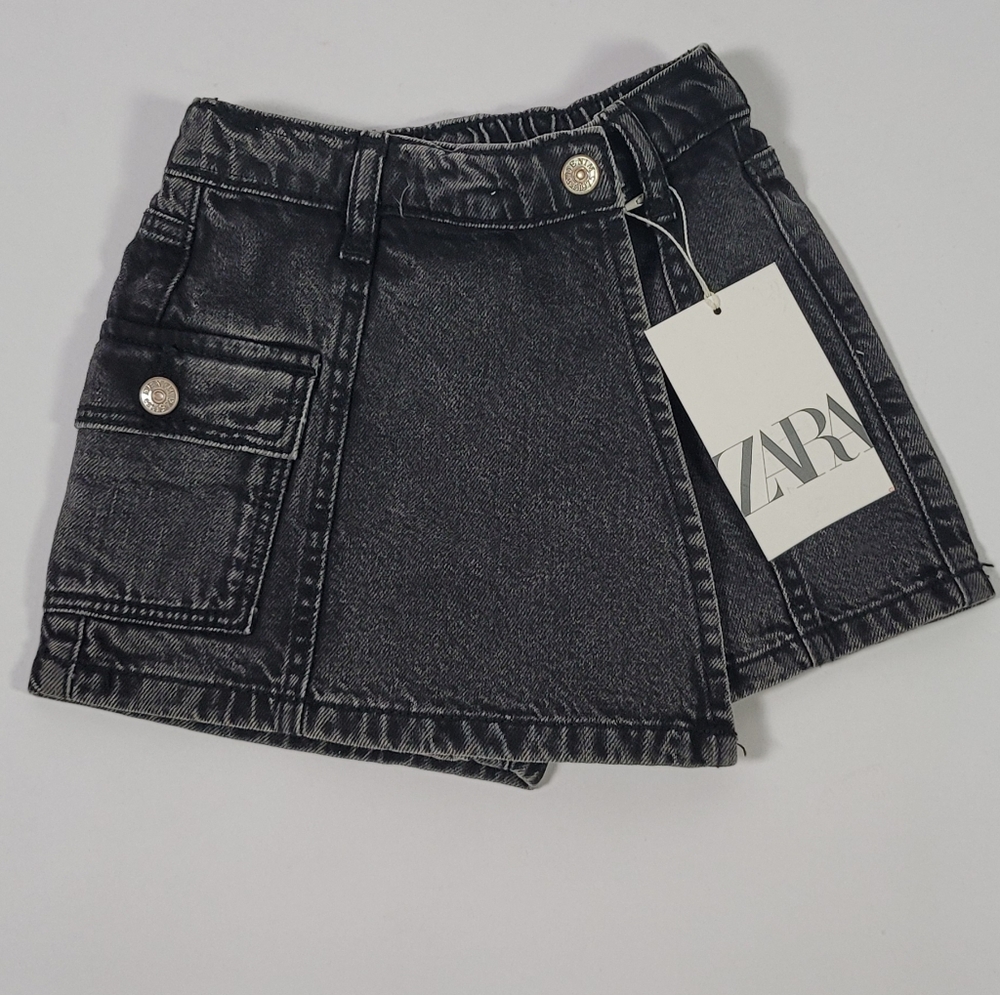 Zara Black and Gray Garment